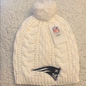 NEW Patriots White Winter Hat